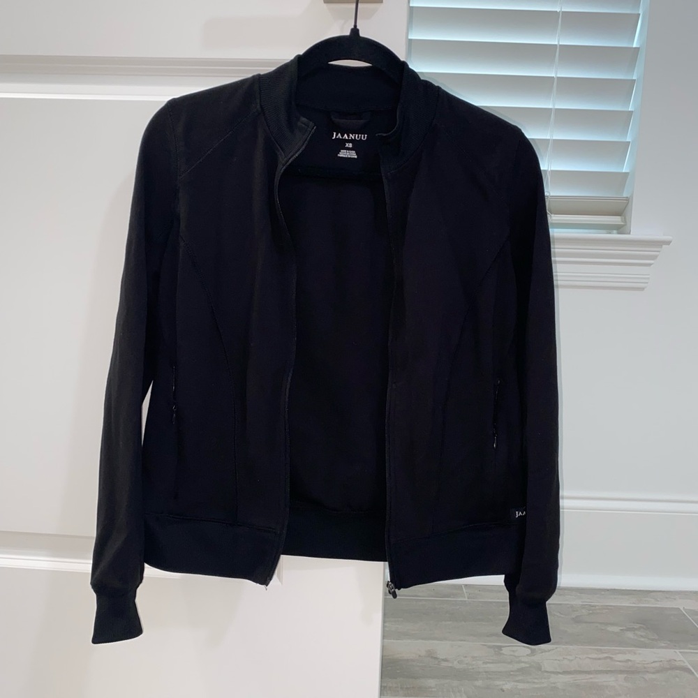 Jaanuu Scrub Jacket | Size XS | Black